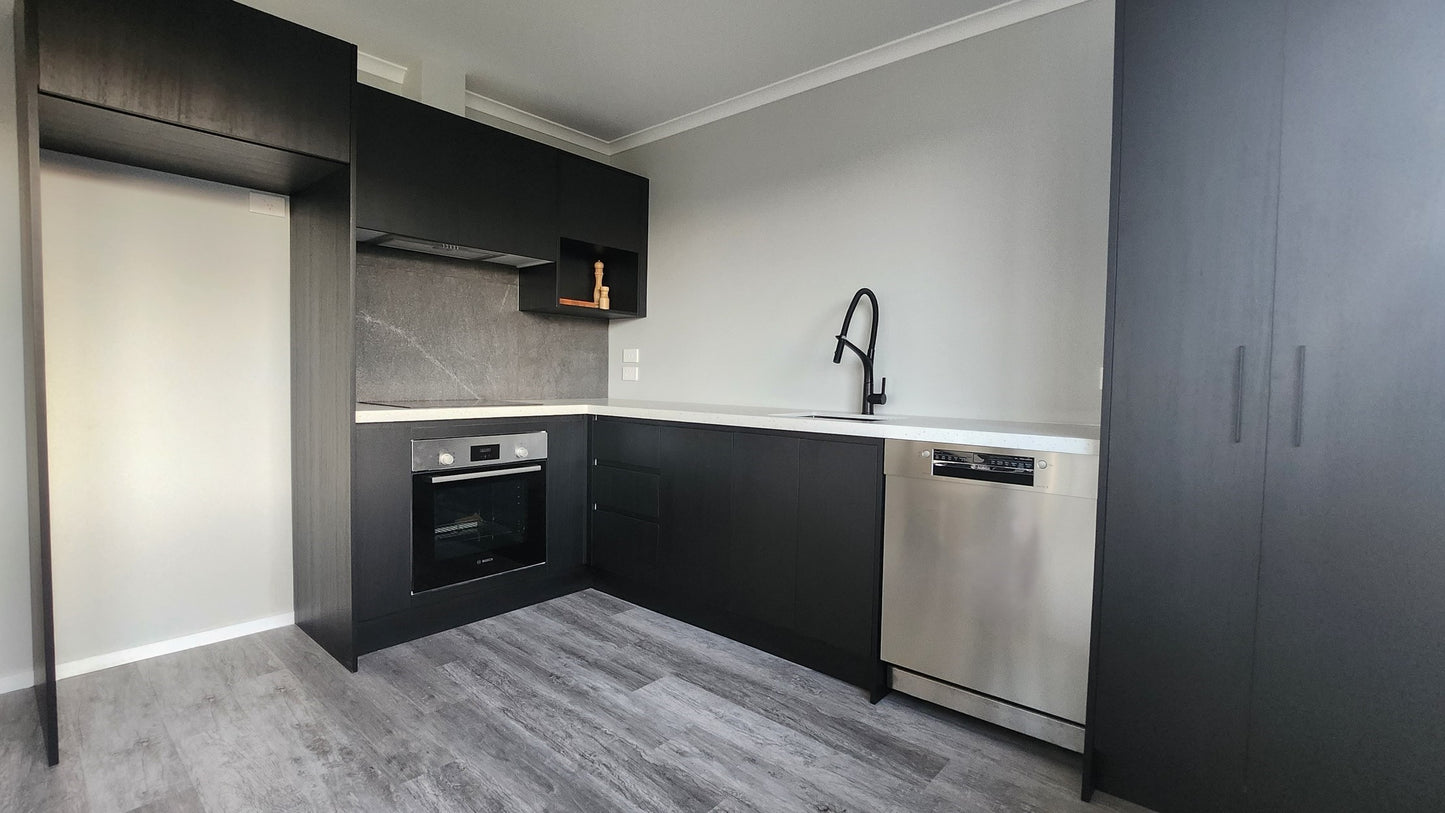 Shale Oak SPC Flooring - $45.01m2