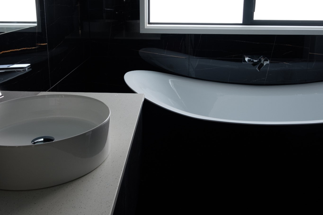 Bath CHARLY black outer