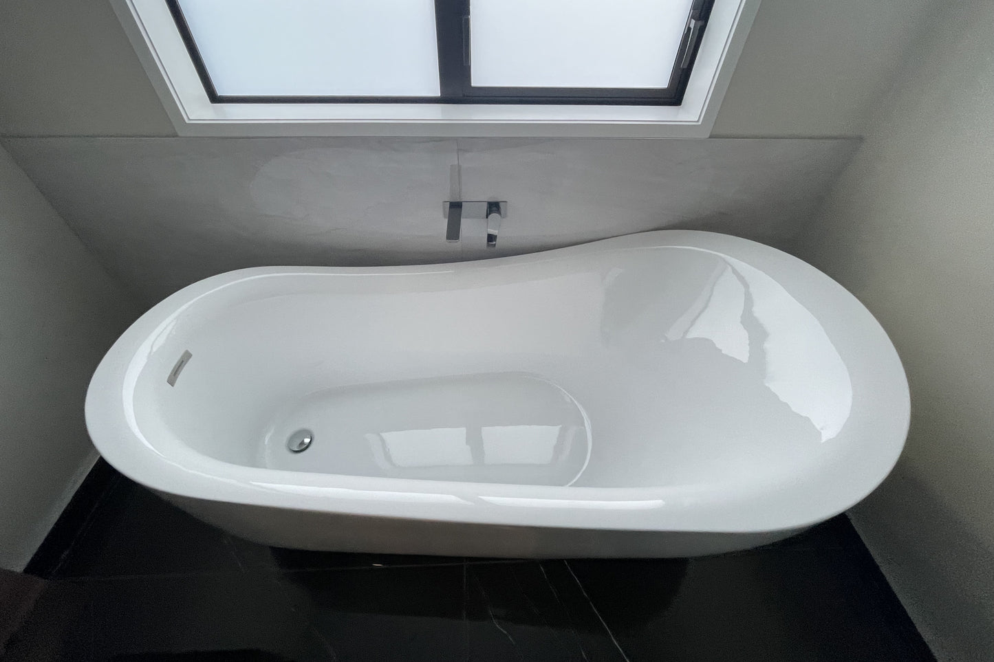 Bath CHARLY white