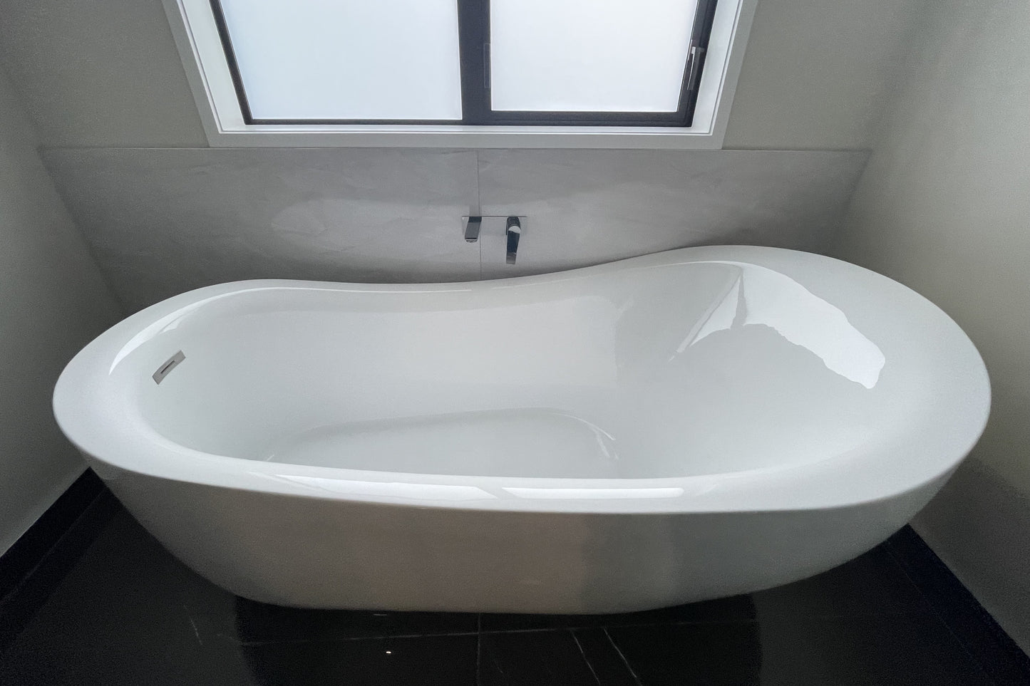 Bath CHARLY white