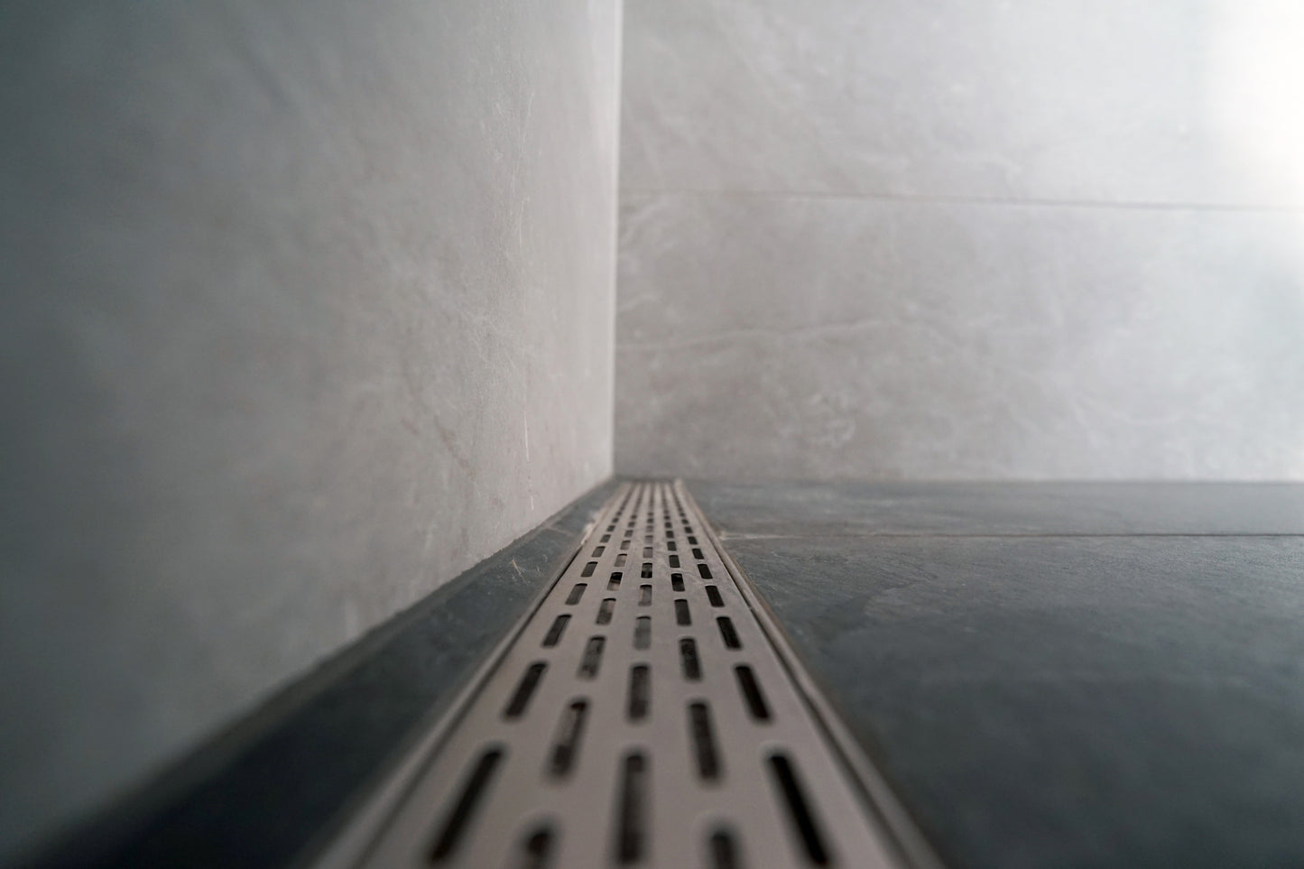 Shower Waste Drain 900mm - Chrome