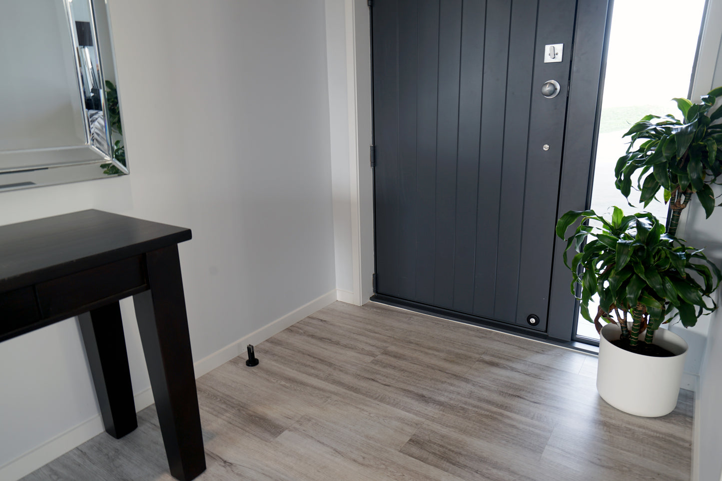 Magnetic Front Door Stopper - Black