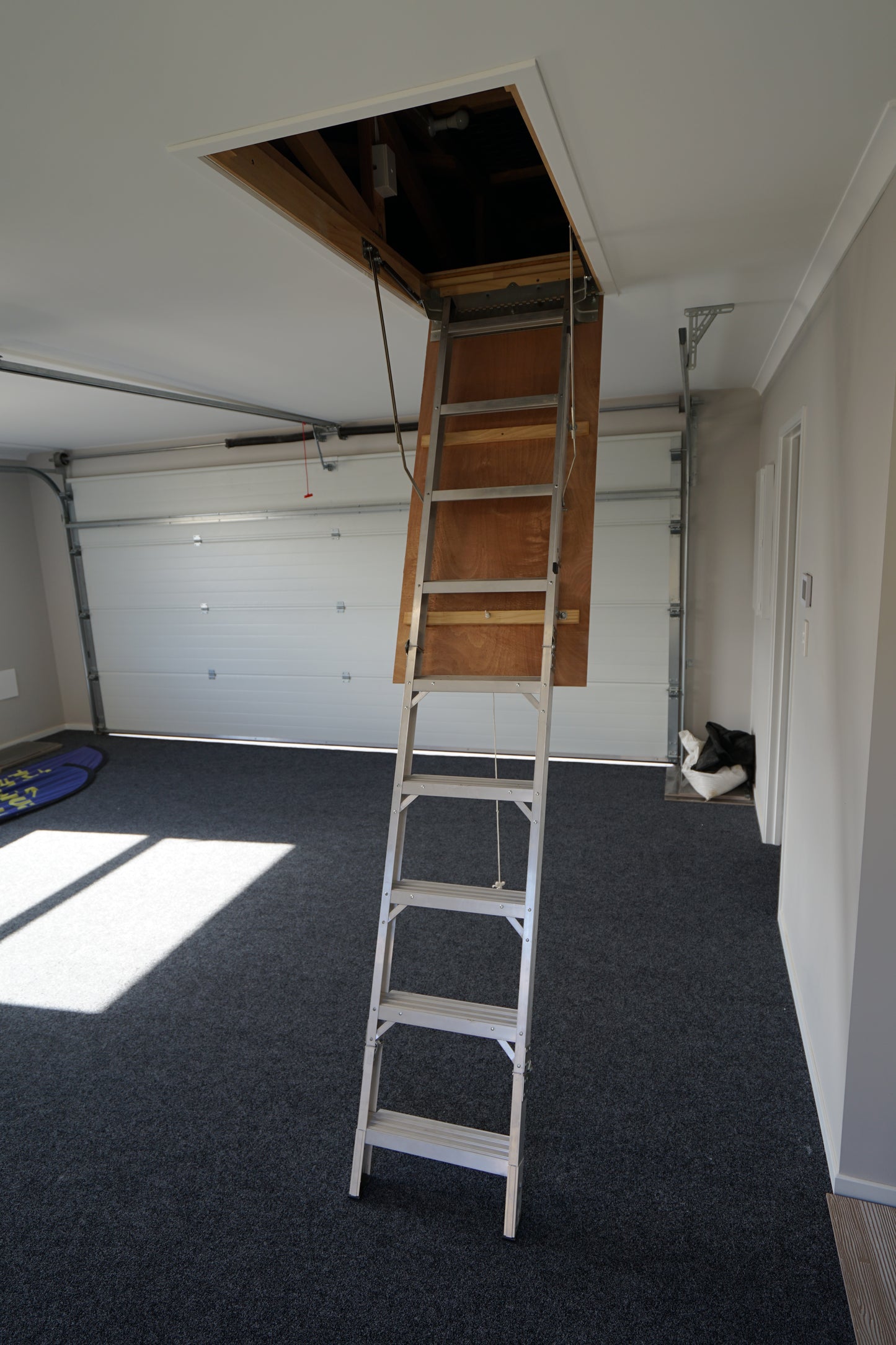 Attic Aluminium Ladder