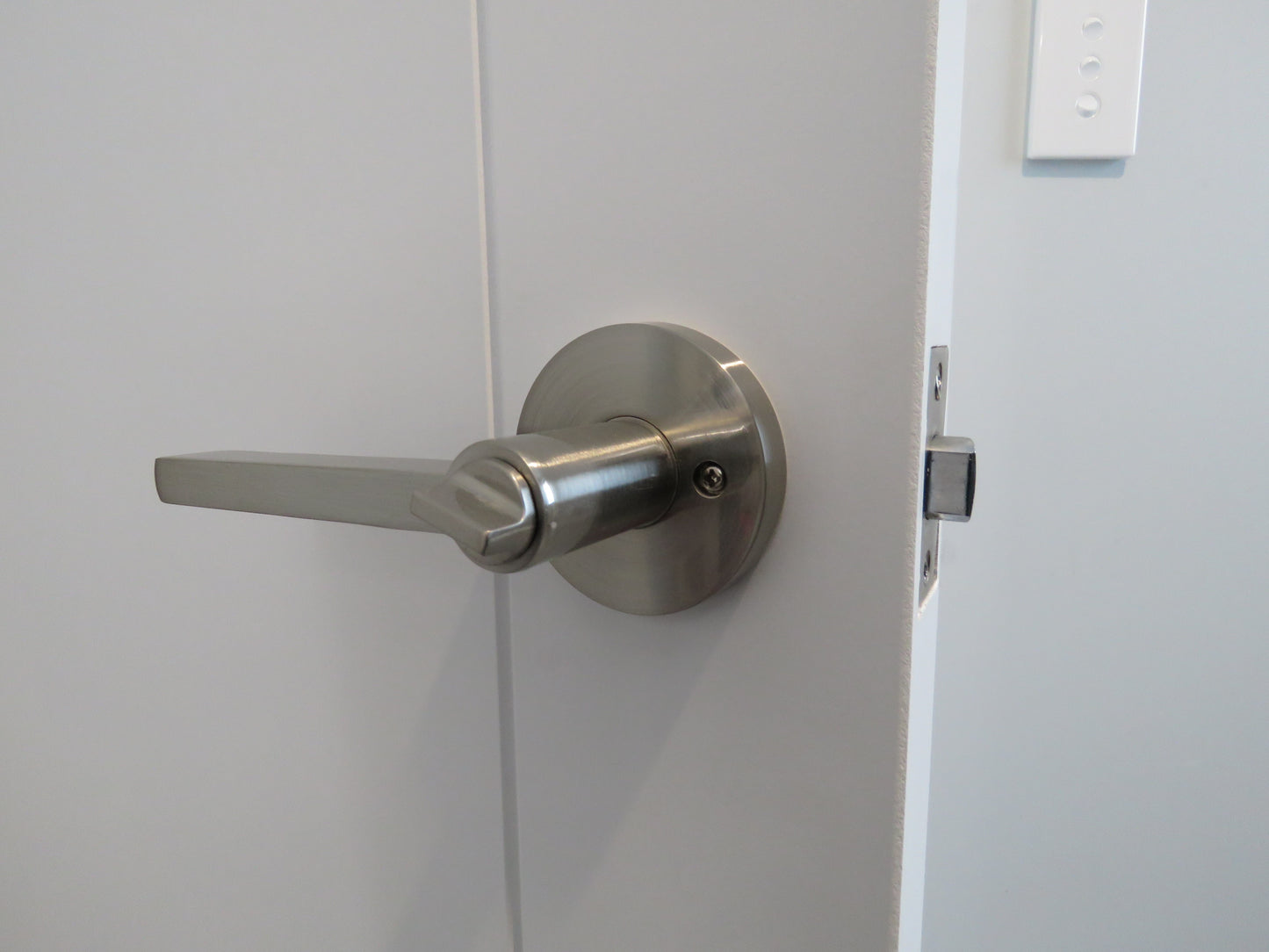 Door Lock Privacy - Satin Nickel